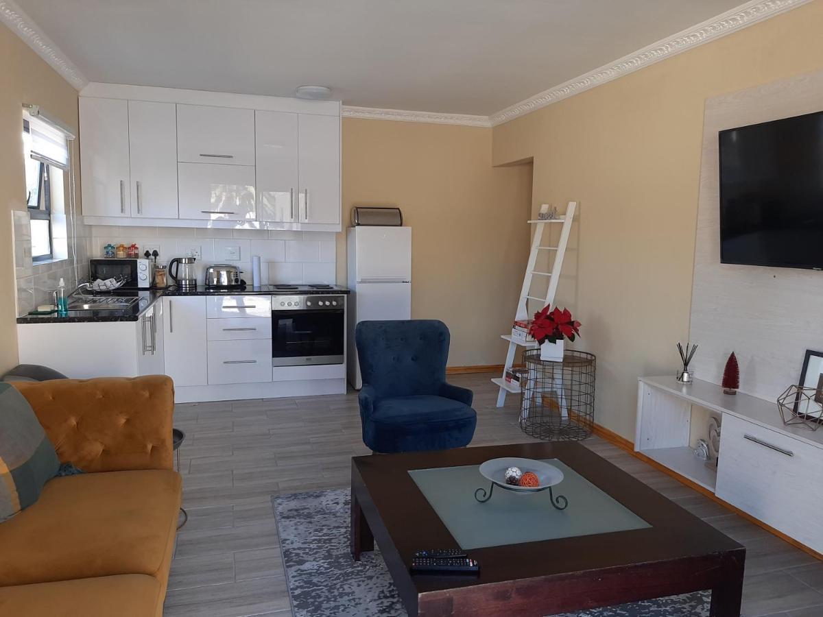 Апартаменты Shalom Self Catering Кейптаун Экстерьер фото