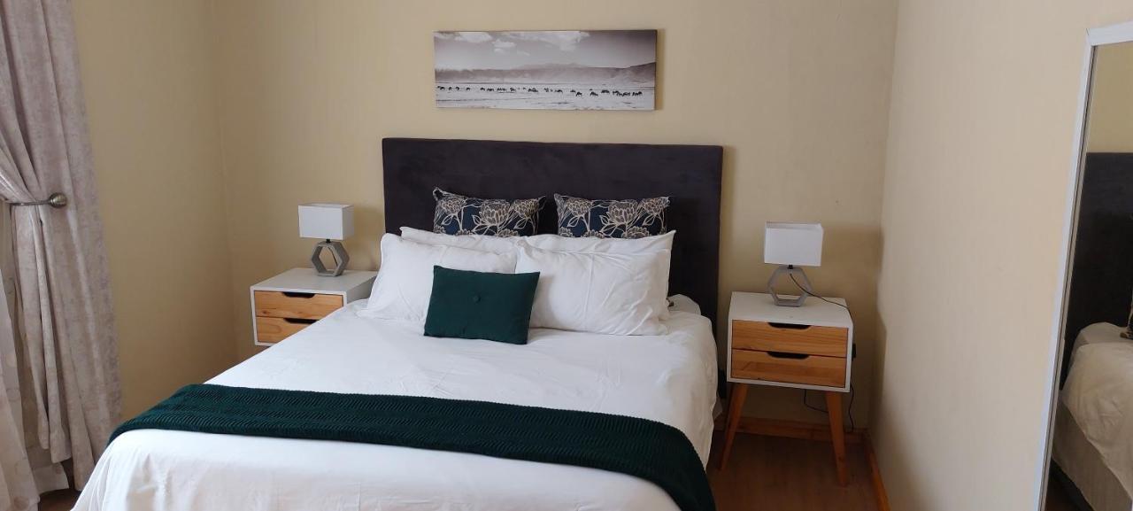 Апартаменты Shalom Self Catering Кейптаун Экстерьер фото