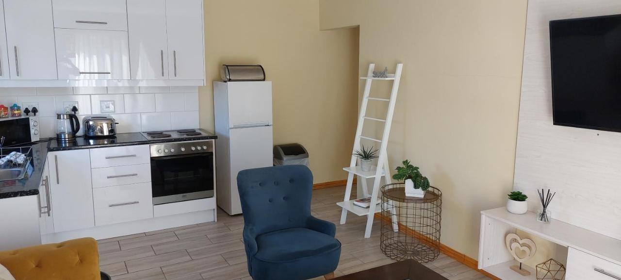Апартаменты Shalom Self Catering Кейптаун Экстерьер фото